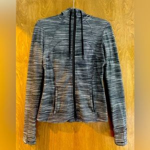 Lululemon define jacket hooded size 8